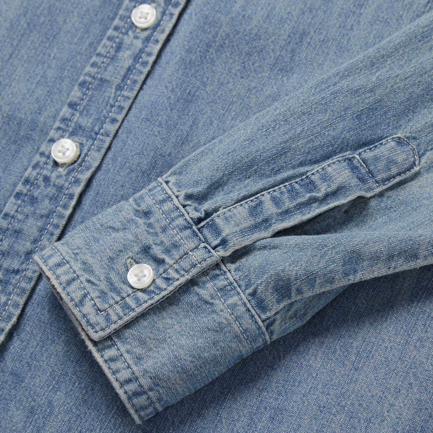 Long-Sleeved Denim Shirt Blue