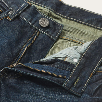 1312 Fit Jeans With a Pieced Back Pocket Blue