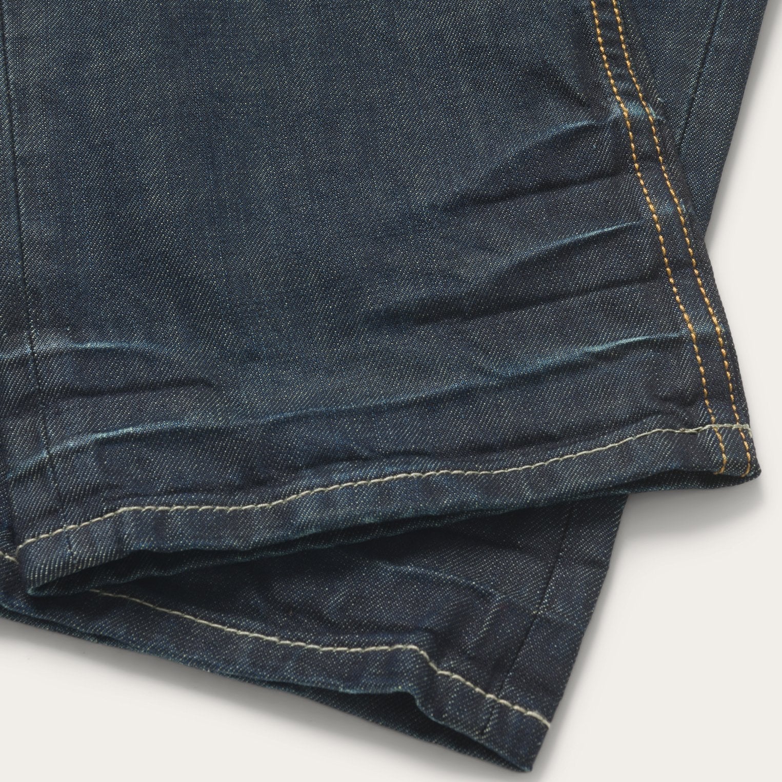 1312 Fit Jeans With a Pieced Back Pocket Blue