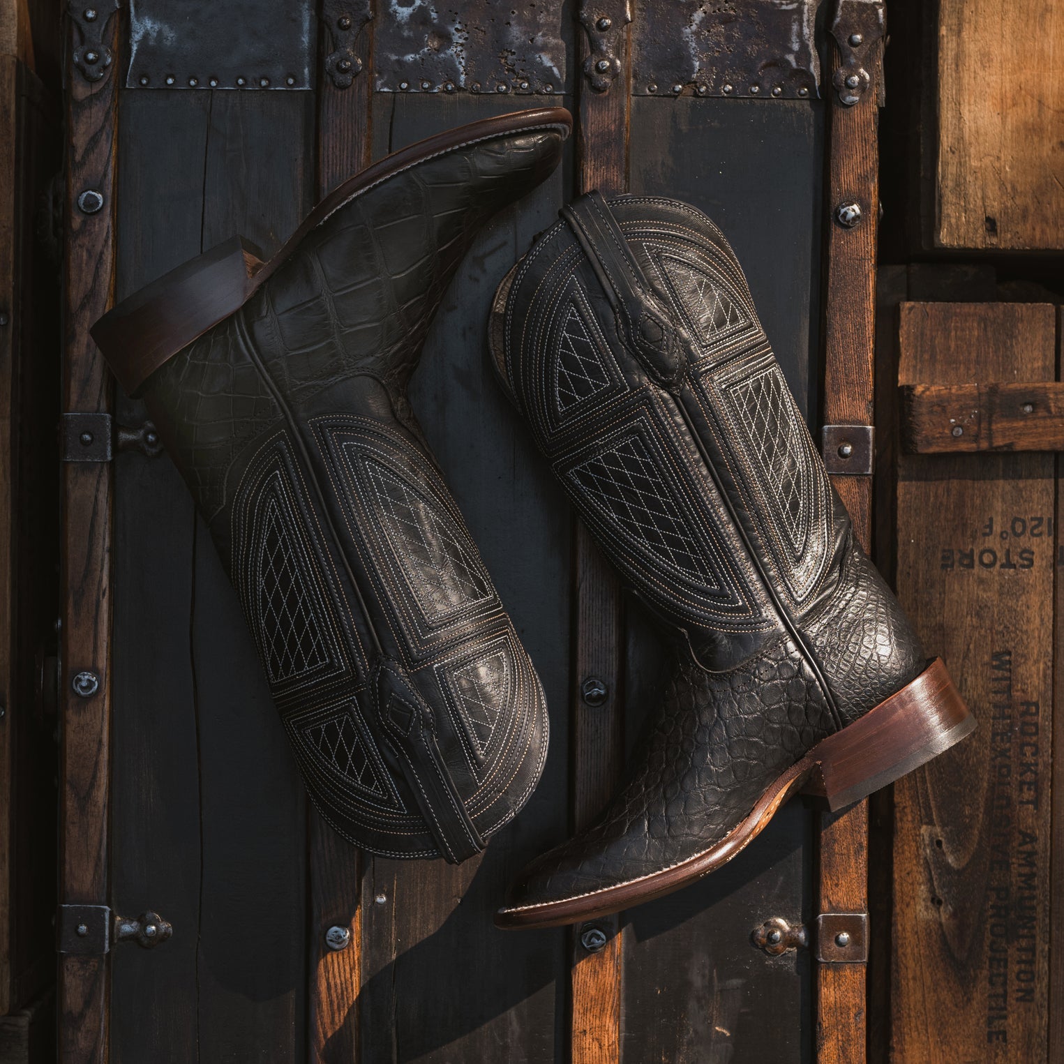Black Falls Alligator Cowboy Boot Black