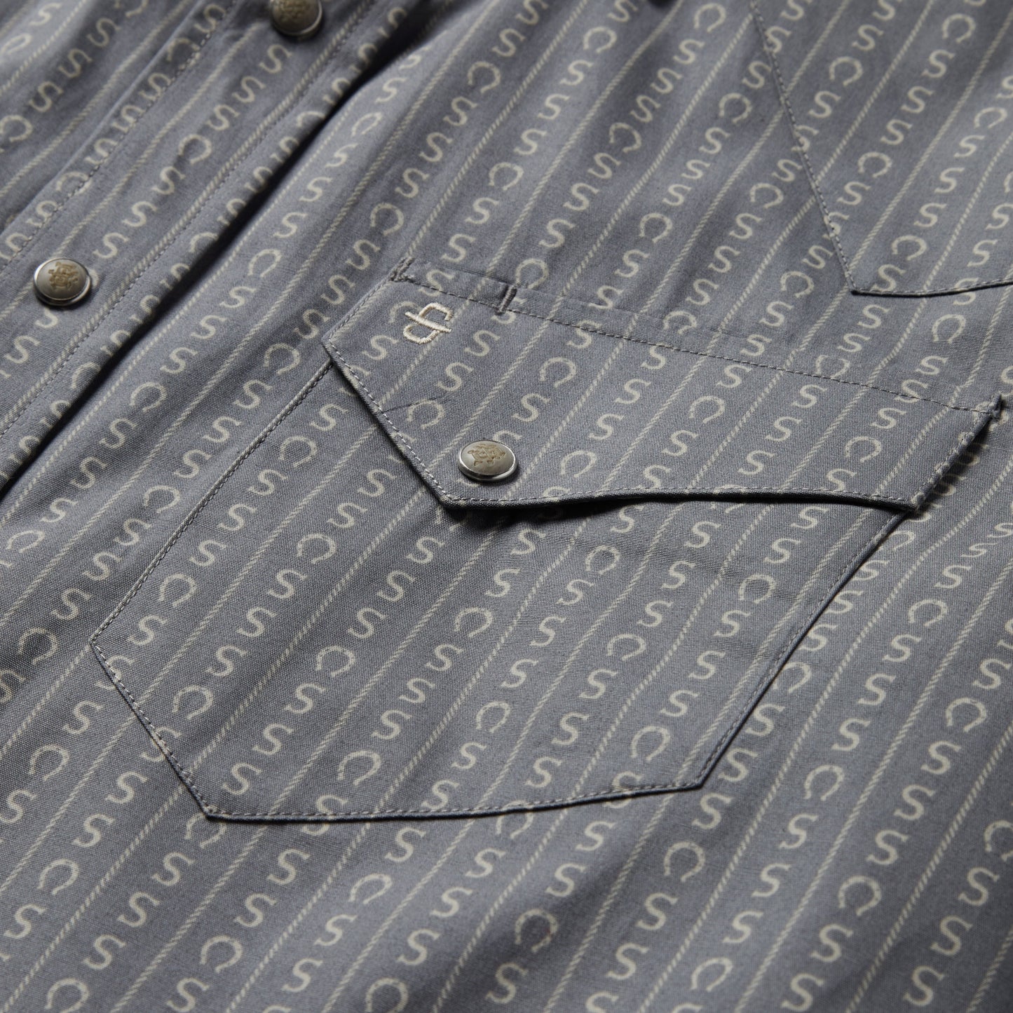 Horseshoe Stripe Print Shirt Grey