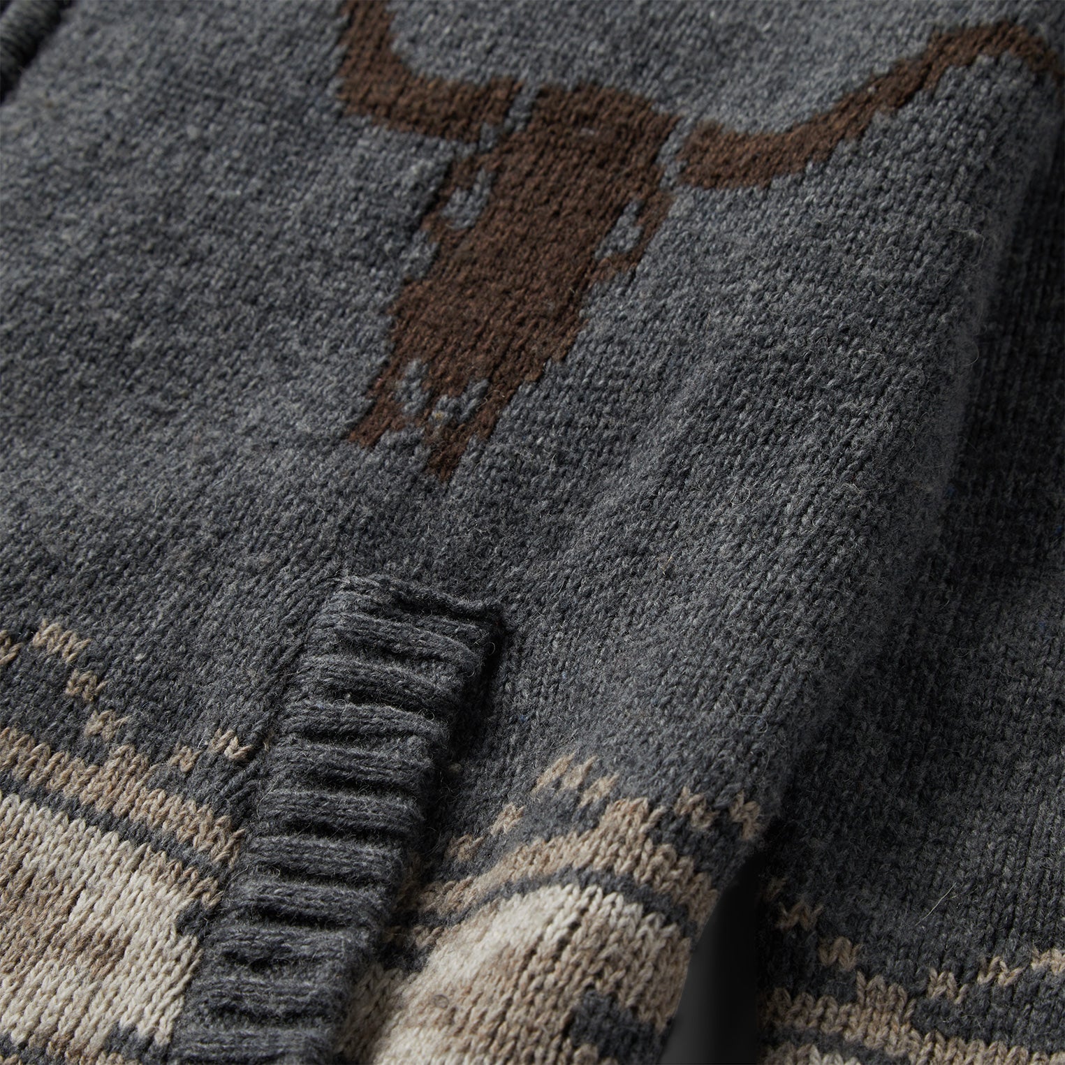 Longhorn Cardigan Grey
