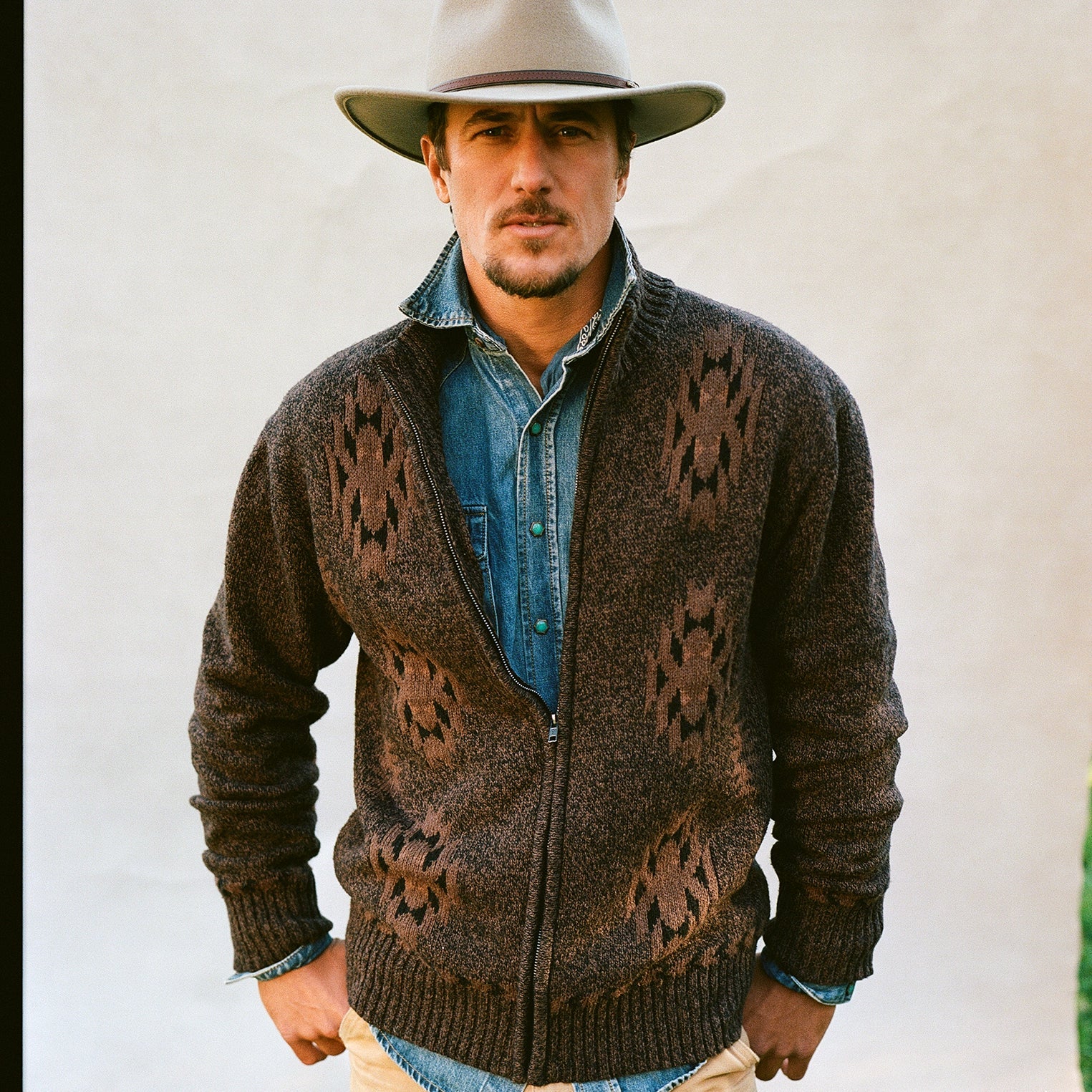 Vertical Aztec Cardigan Brown