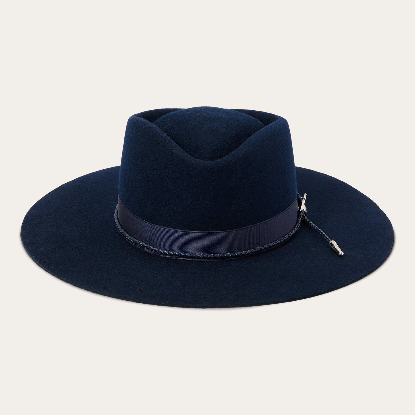 Dylan Navy