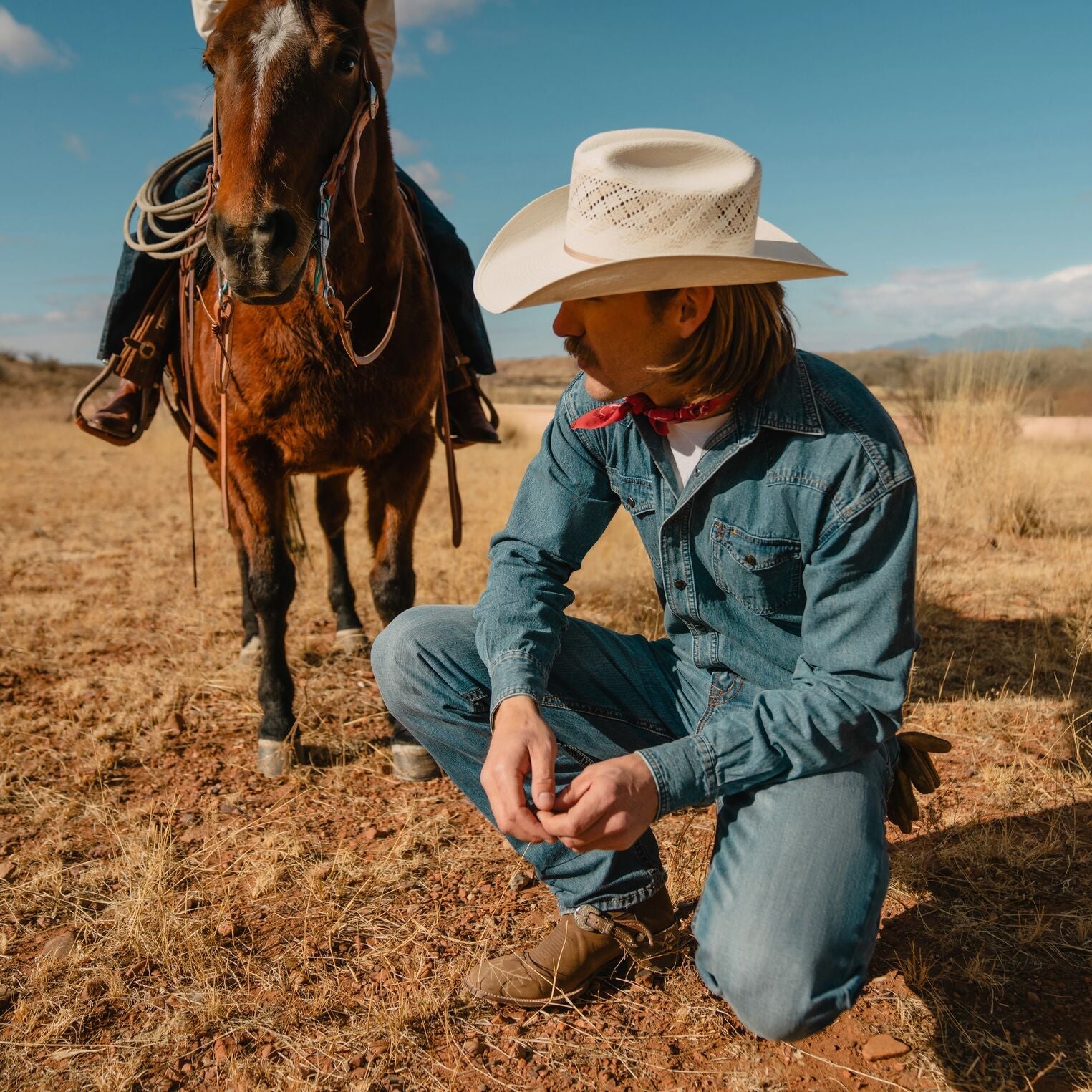 Thunder 10X Straw Cowboy Hat Ivory Gray