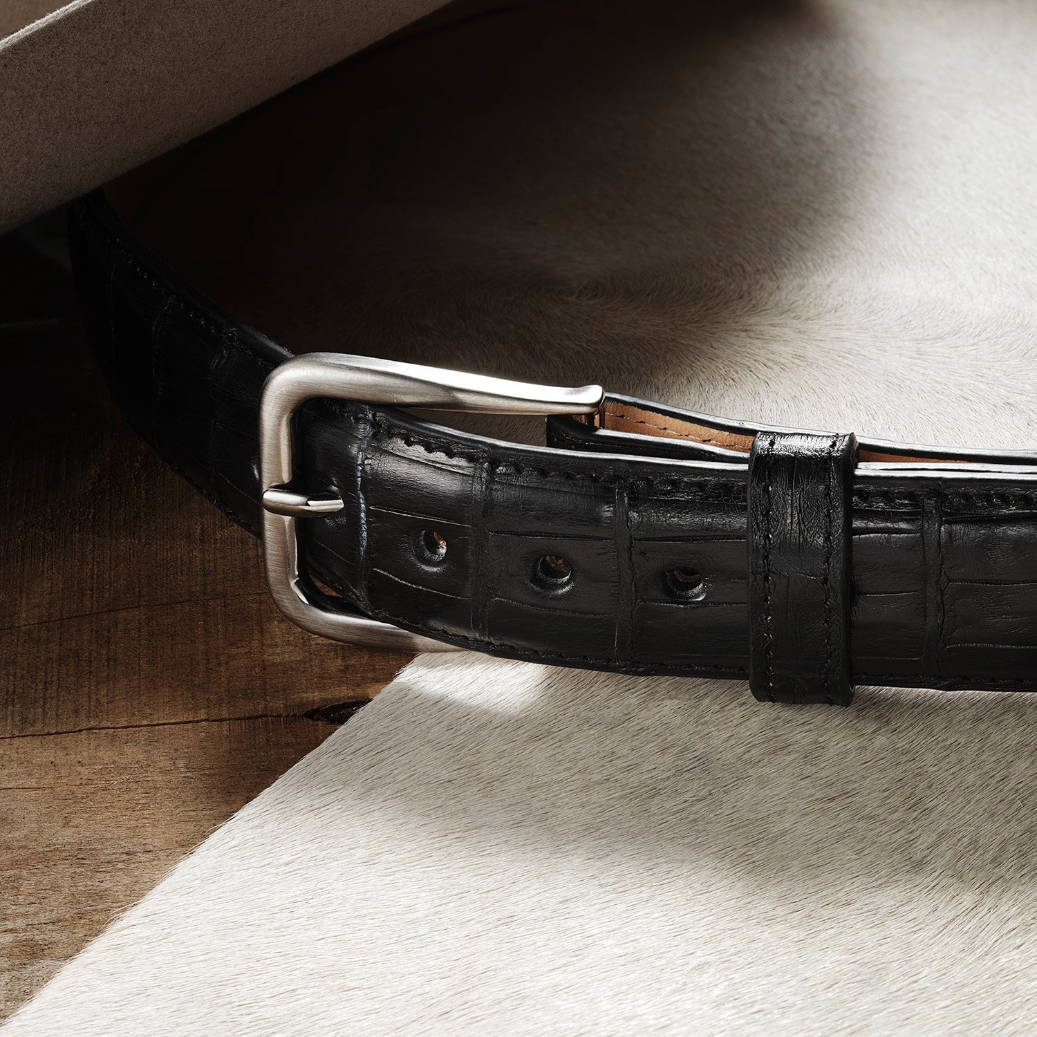Caiman Western Tab Belt - 1 1/4" Width Black Classic