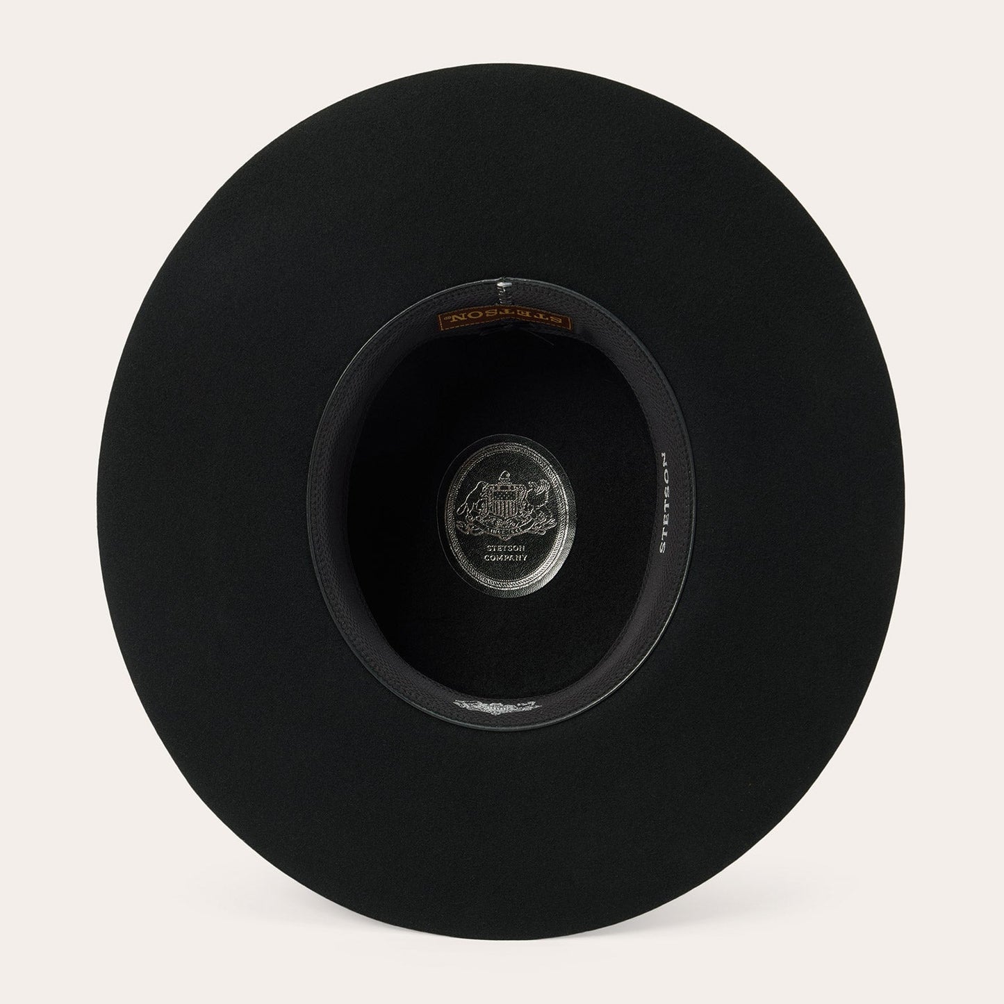 Folklore Black