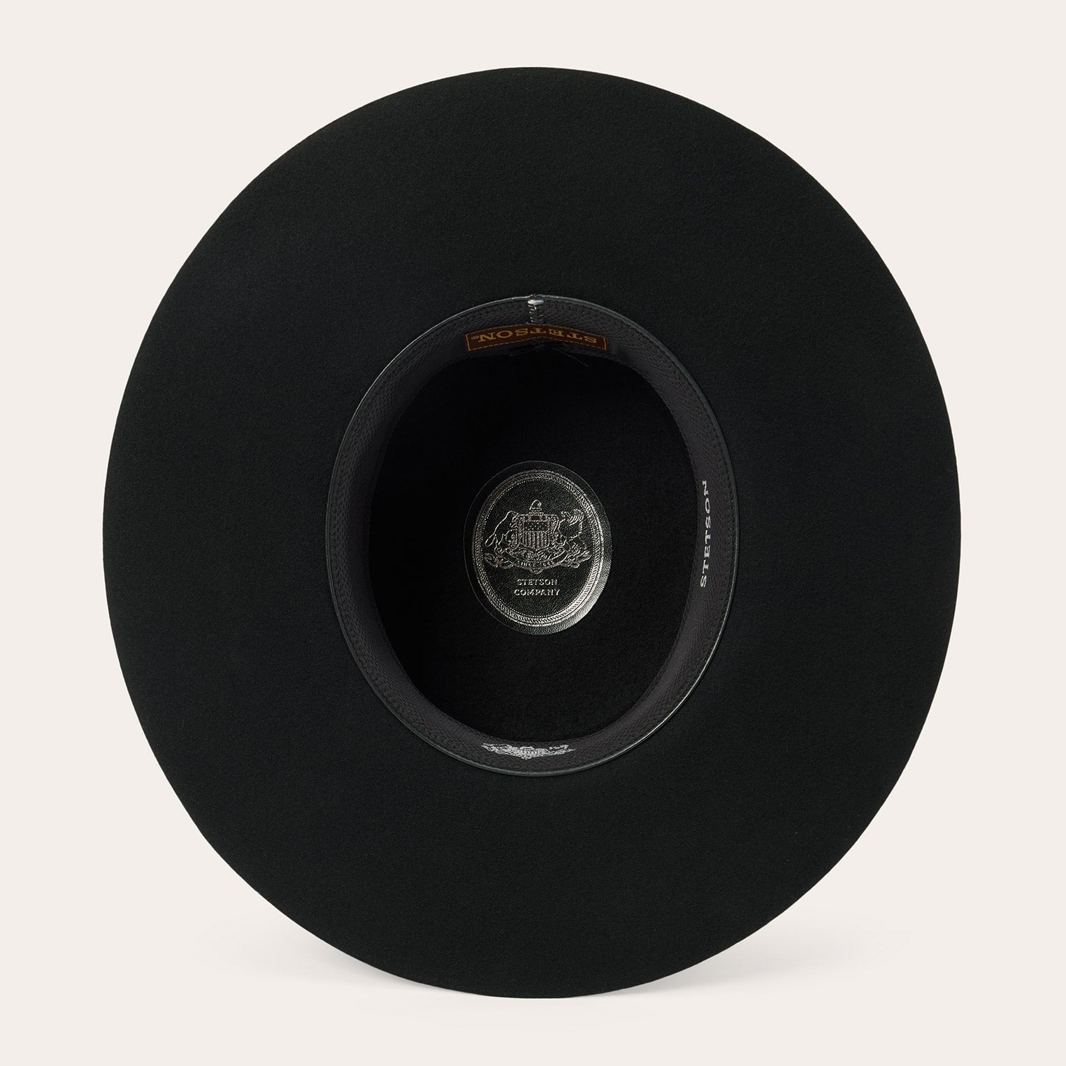 Folklore Black