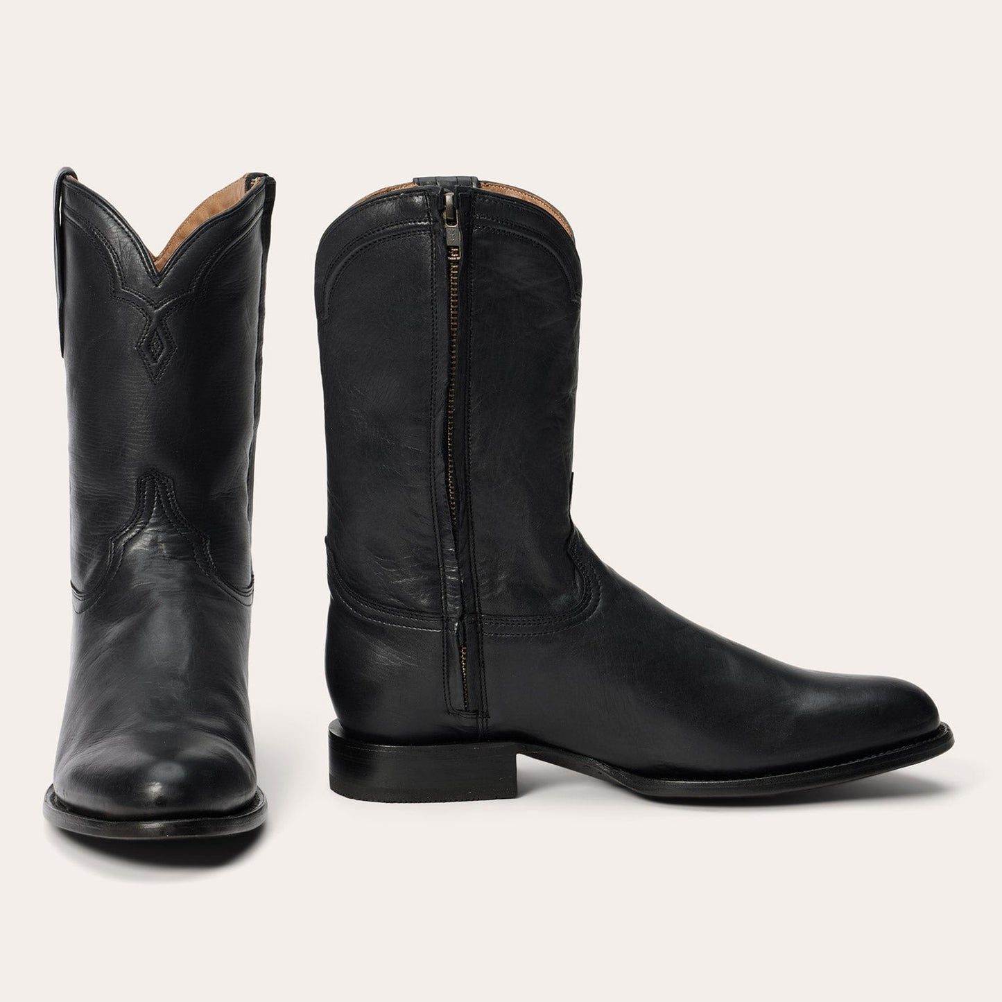 Cash Zip Roper Black