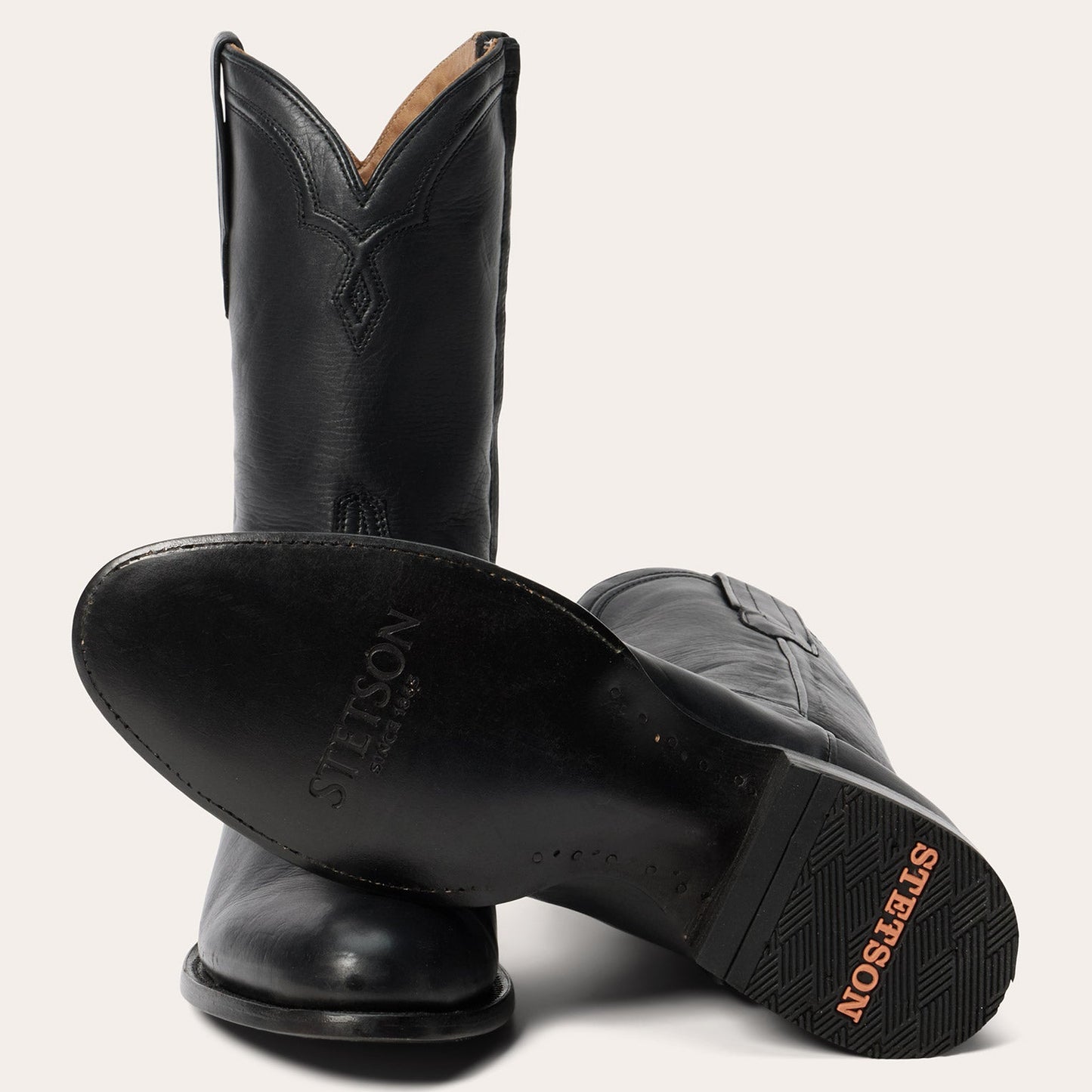 Cash Zip Roper Black