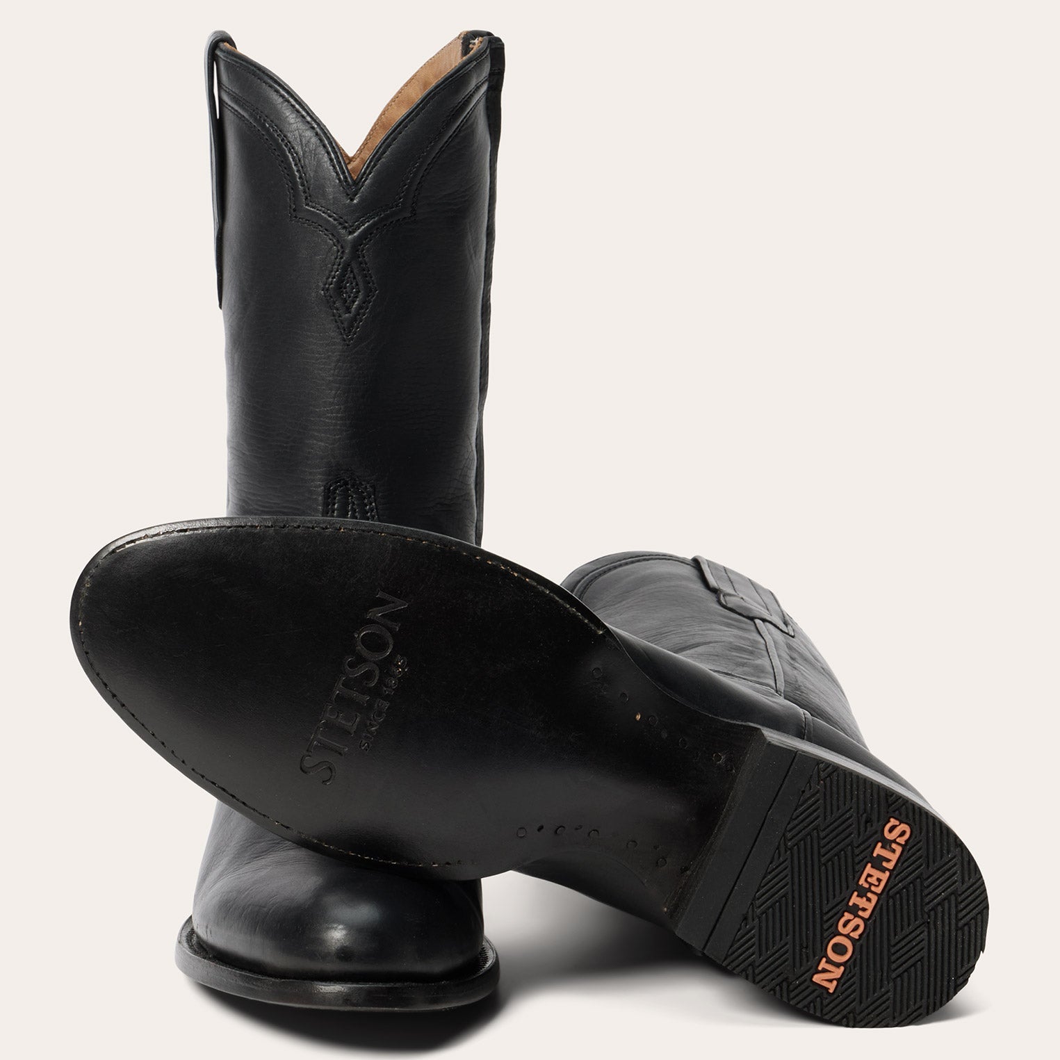Cash Zip Roper Black