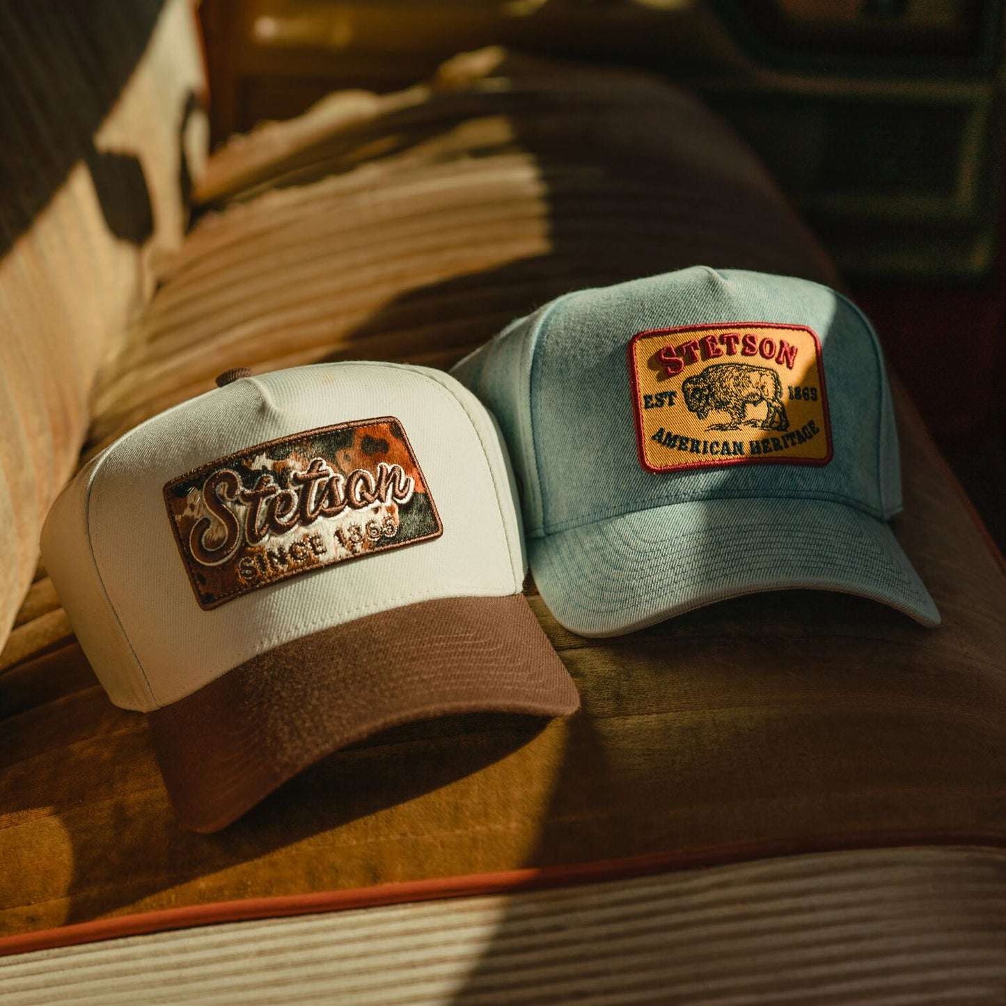 Cowhide Patch Trucker Hat Off White / Brown