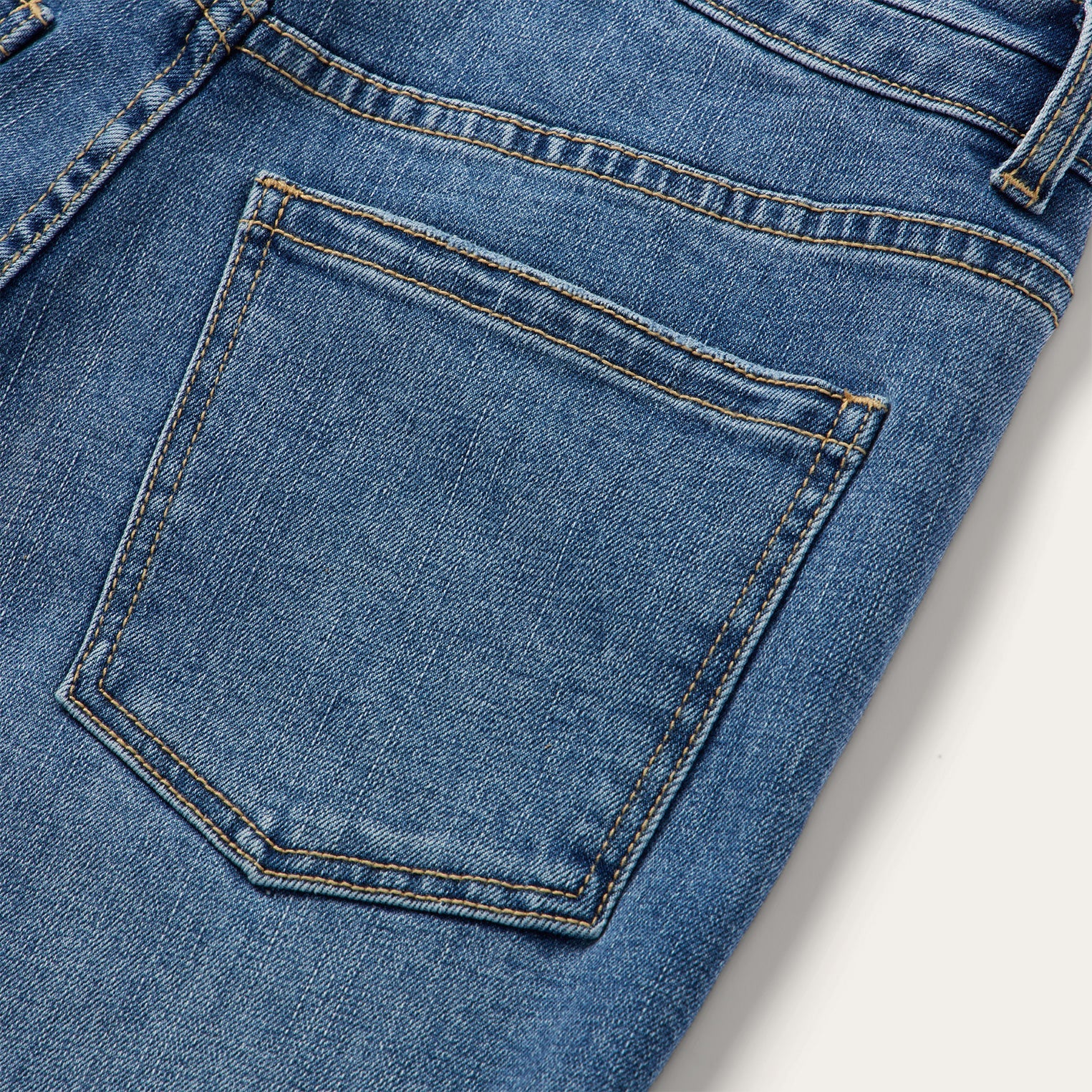 915 High Rise Straight Fit Jeans Blue